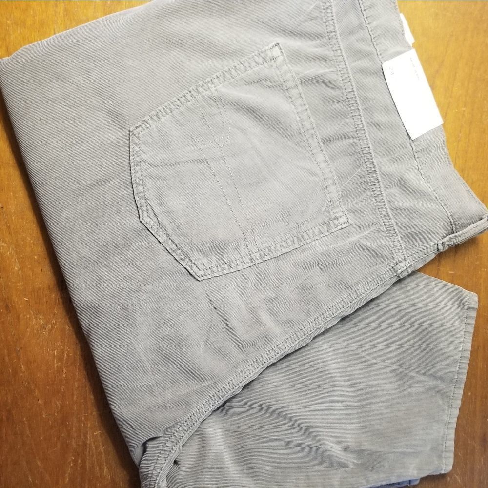 𝅺AMERICAN Eagle Mom Jeans New